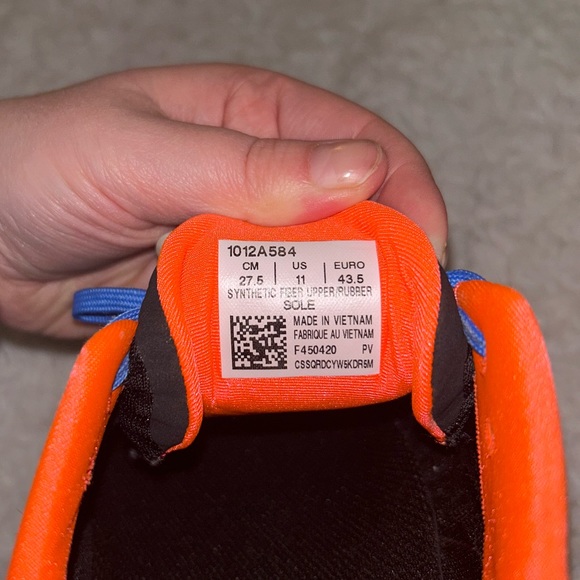 ASICS Running Shoes - Picture 2 of 5